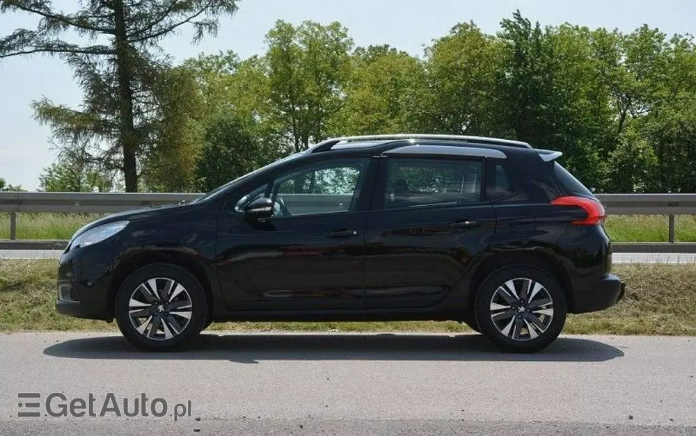 PEUGEOT 2008 1.2 Pure Tech Access