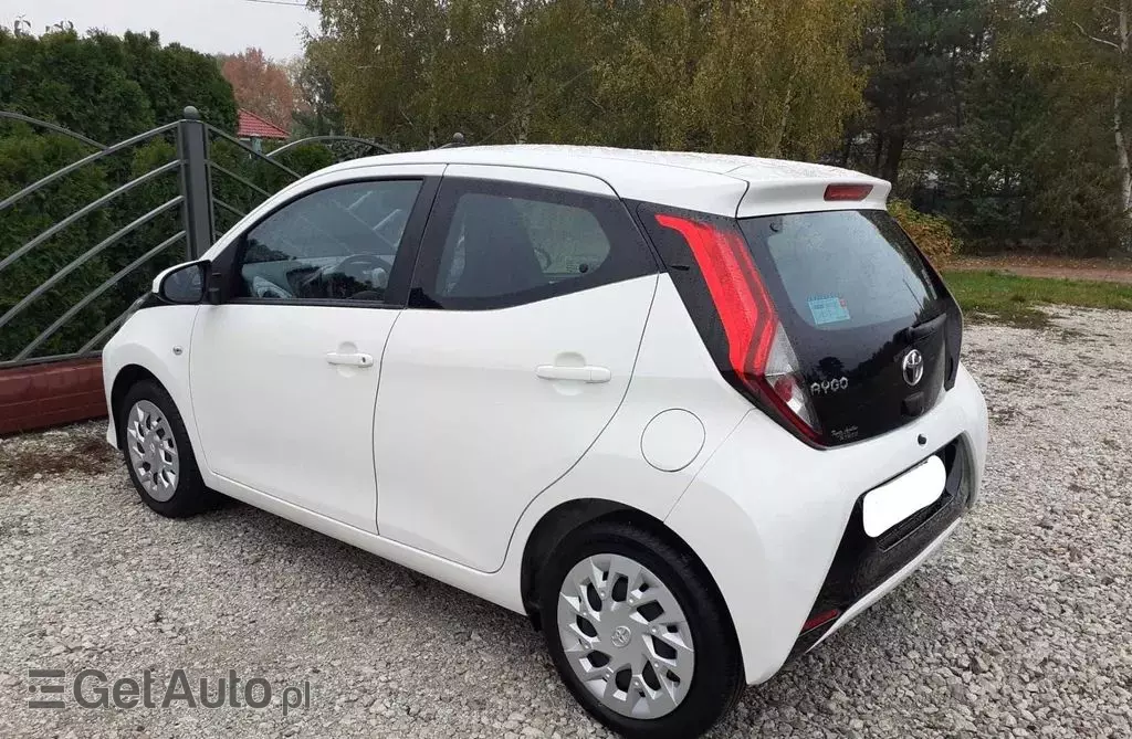 TOYOTA Aygo X 