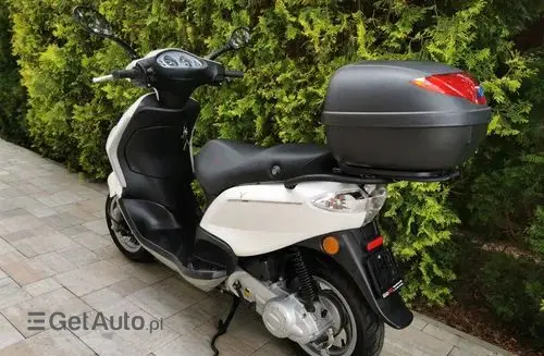 PIAGGIO Fly 50 2T 