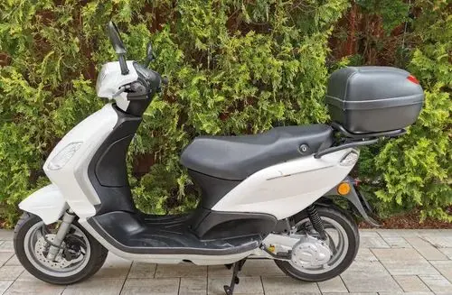 PIAGGIO Fly 50 2T 