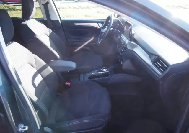 FORD Focus 1.5 EcoBoost Trend Edition Business