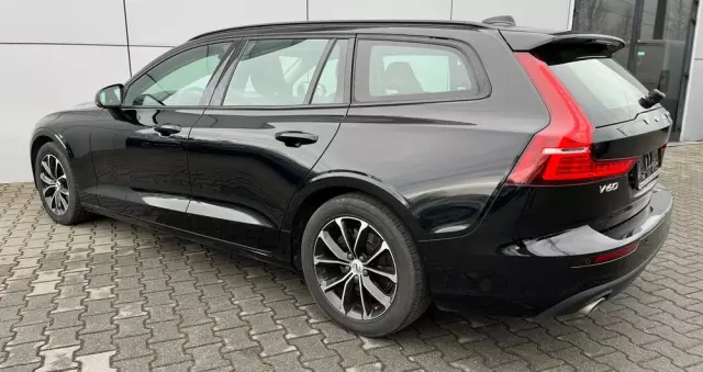 VOLVO V60 D3 AWD Momentum