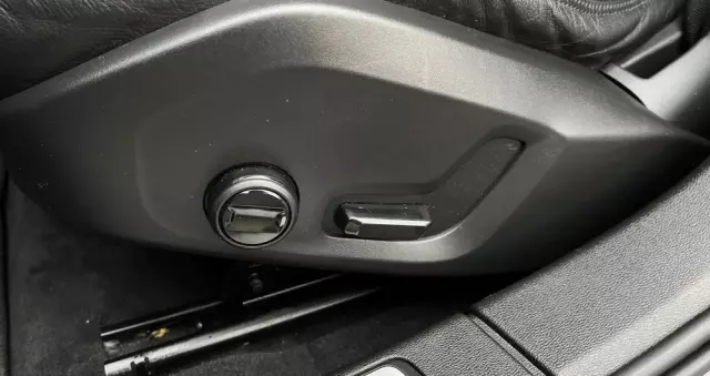 VOLVO V60 D3 AWD Momentum