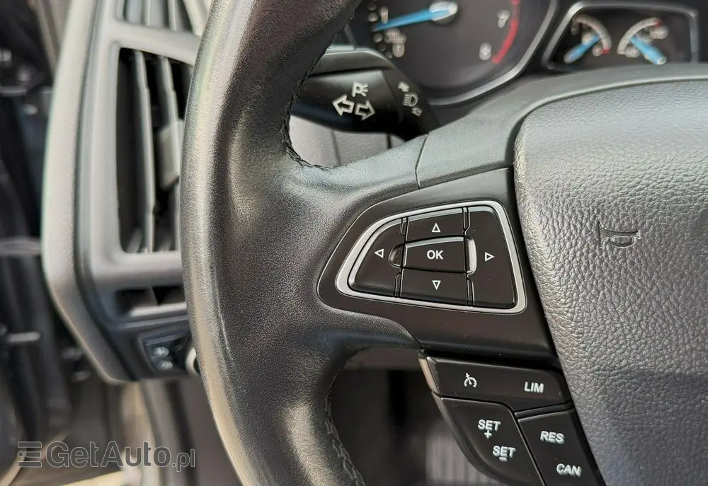 FORD Focus Turnier 1.0 EcoBoost Start-Stopp-System COOL&CONNECT