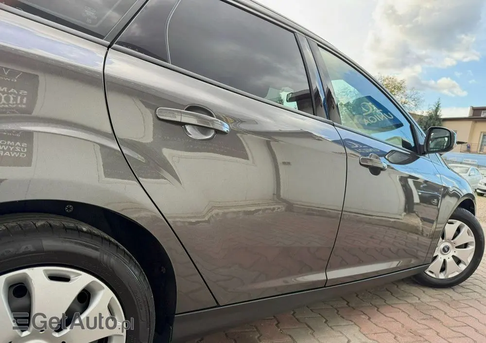 FORD Focus Turnier 1.0 EcoBoost Start-Stopp-System COOL&CONNECT