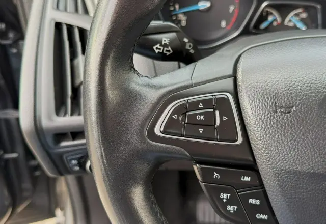 FORD Focus Turnier 1.0 EcoBoost Start-Stopp-System COOL&CONNECT