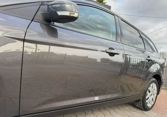 FORD Focus Turnier 1.0 EcoBoost Start-Stopp-System COOL&CONNECT