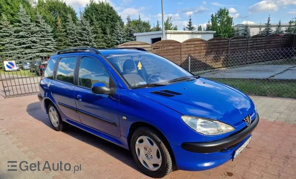 PEUGEOT 206 