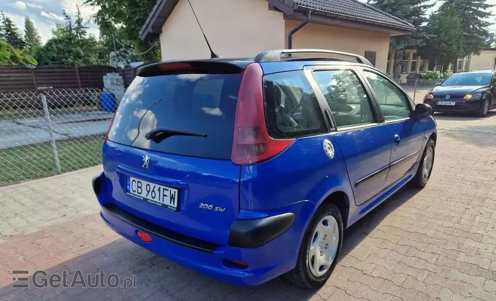 PEUGEOT 206 