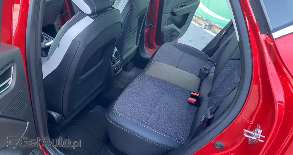 RENAULT Captur BLUE dCi 115 BUSINESS EDITION