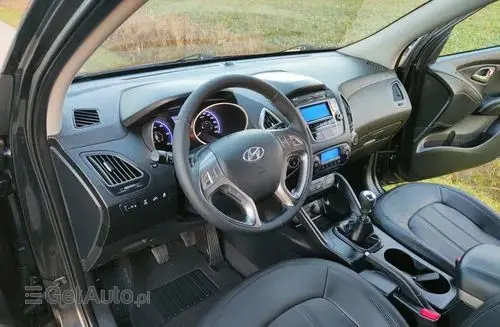 HYUNDAI Ix35 