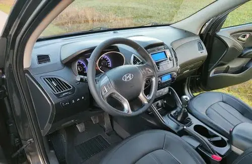 HYUNDAI Ix35 