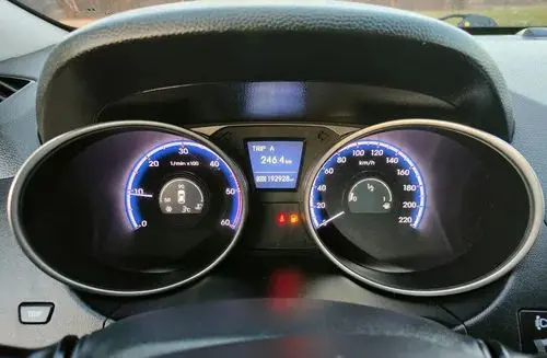 HYUNDAI Ix35 