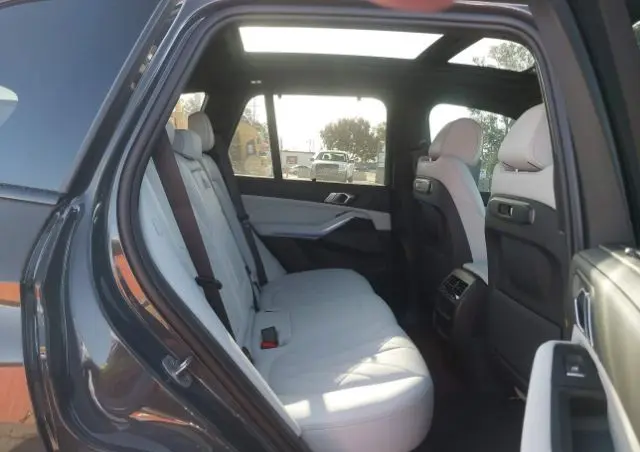 BMW X5 XDrive40i