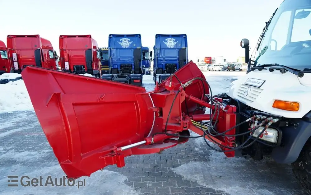 MERCEDES-BENZ UNIMOG  U300 / 4X4 / WYWROTKA 3 STRONNA / PŁUG / KOMUNALNY / HYDROZŁĄCZA / EPS + SPRZĘGŁO 