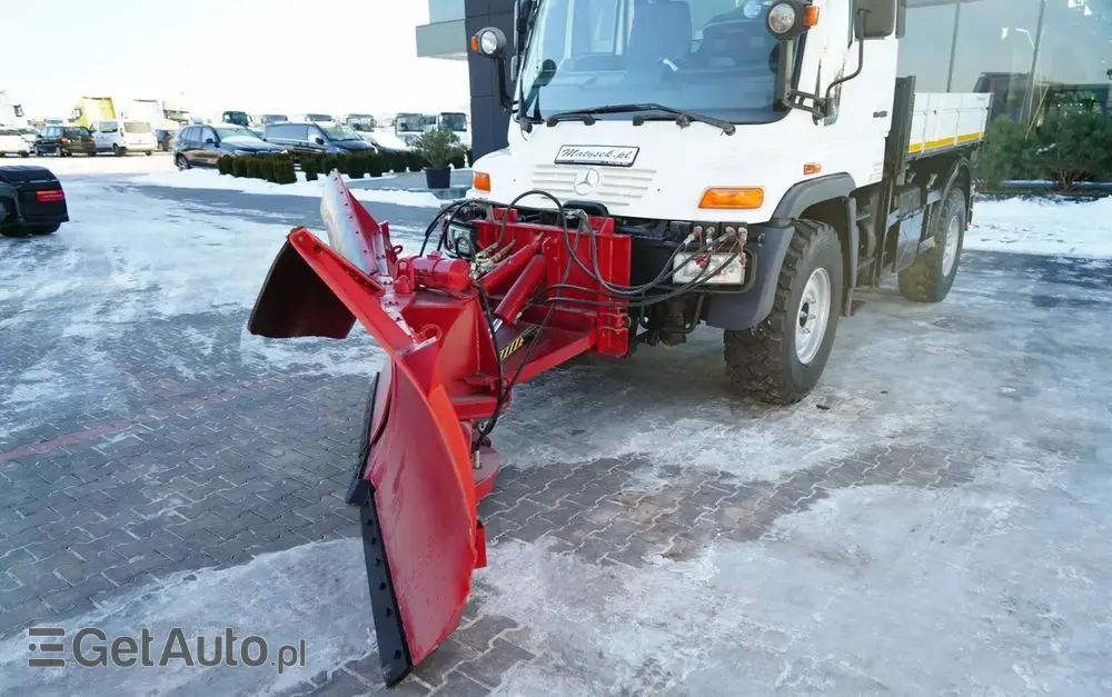 MERCEDES-BENZ UNIMOG  U300 / 4X4 / WYWROTKA 3 STRONNA / PŁUG / KOMUNALNY / HYDROZŁĄCZA / EPS + SPRZĘGŁO 