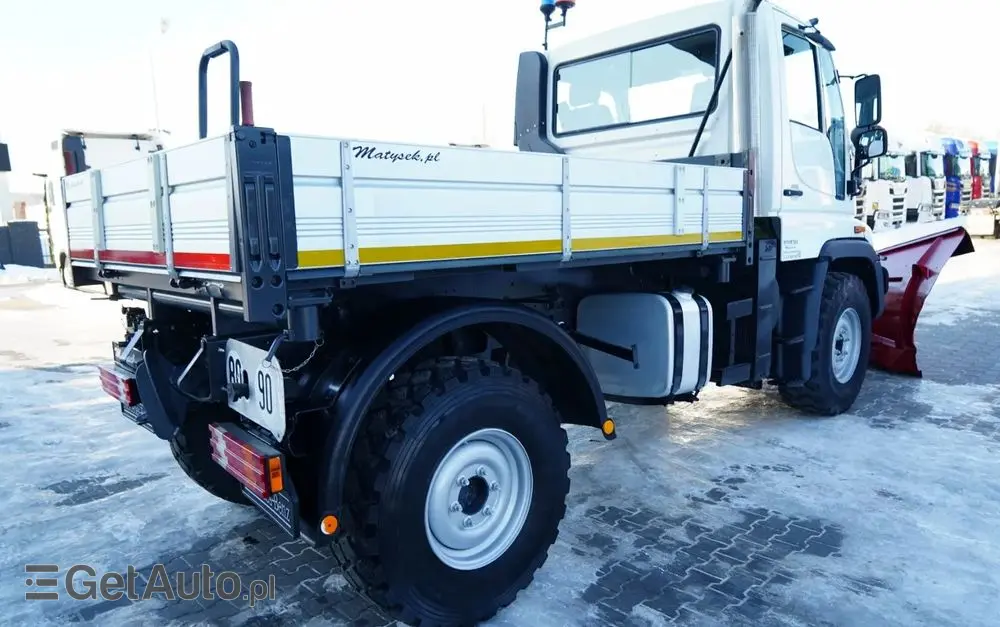 MERCEDES-BENZ UNIMOG  U300 / 4X4 / WYWROTKA 3 STRONNA / PŁUG / KOMUNALNY / HYDROZŁĄCZA / EPS + SPRZĘGŁO 