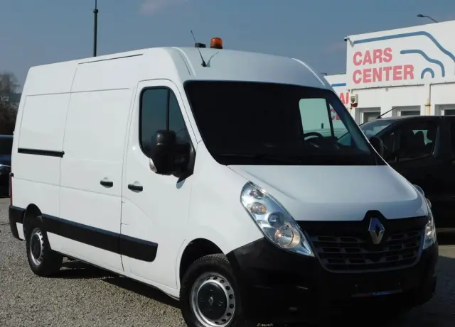 RENAULT Master 