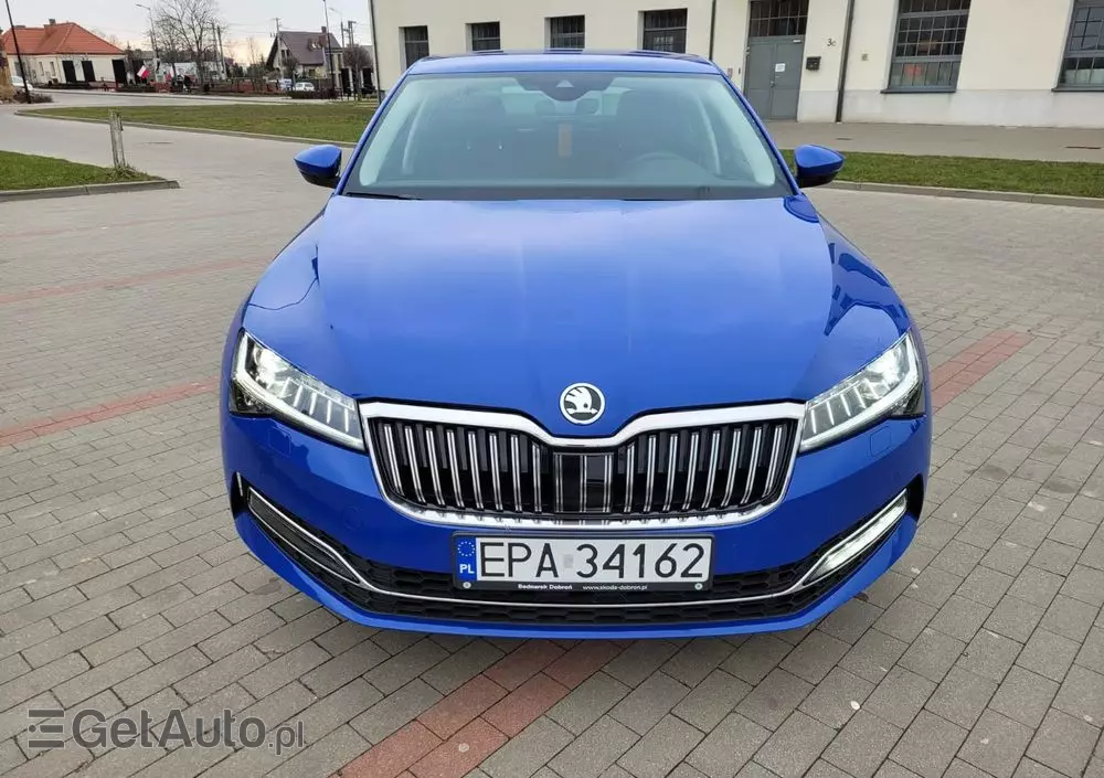 SKODA Superb 2.0 TSI 4x4 Style DSG