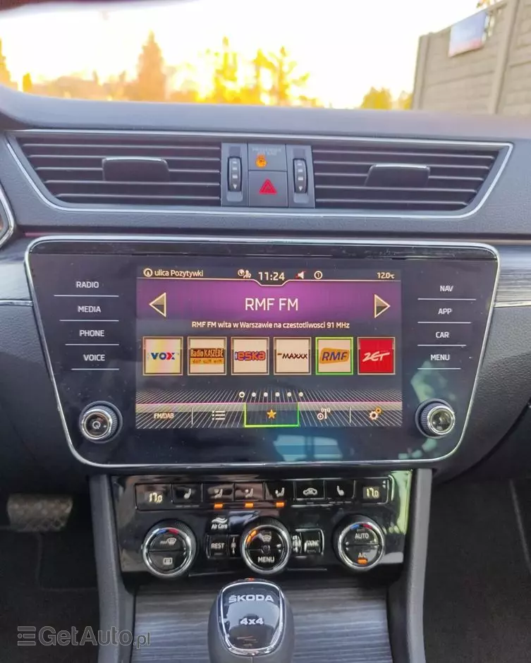 SKODA Superb 2.0 TSI 4x4 Style DSG