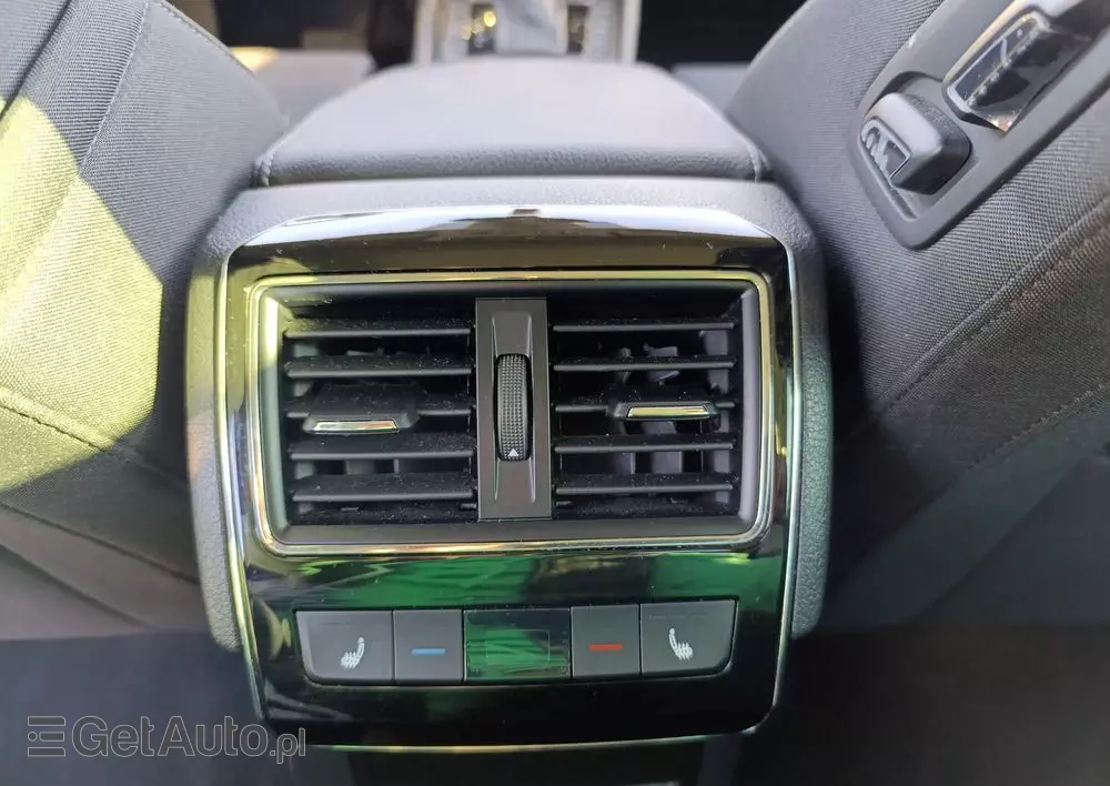 SKODA Superb 2.0 TSI 4x4 Style DSG