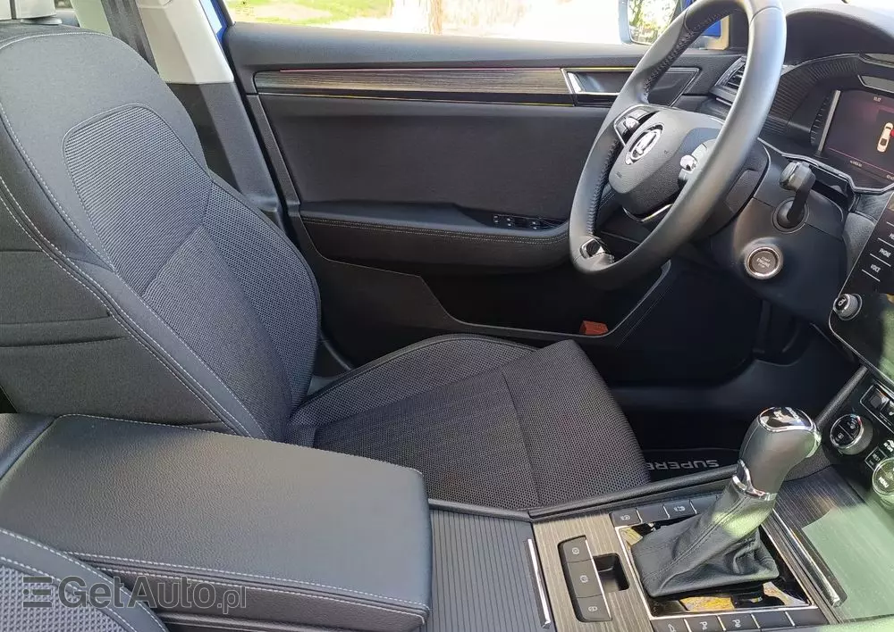 SKODA Superb 2.0 TSI 4x4 Style DSG
