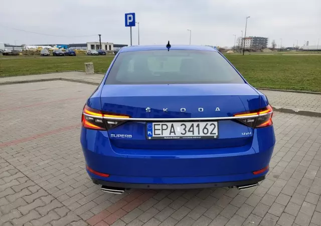 SKODA Superb 2.0 TSI 4x4 Style DSG