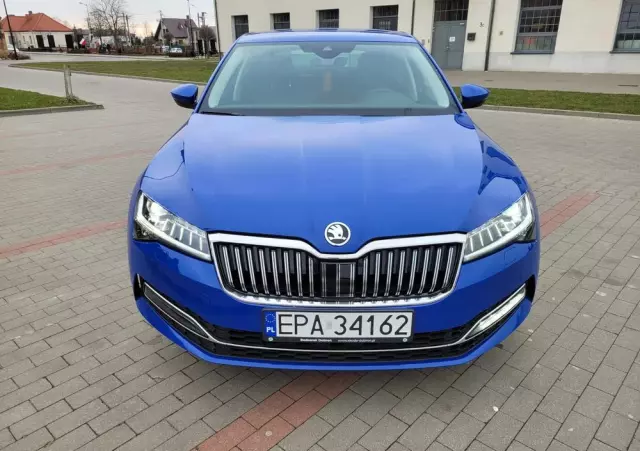 SKODA Superb 2.0 TSI 4x4 Style DSG