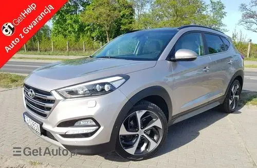 HYUNDAI Tucson 