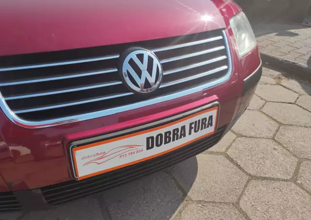 VOLKSWAGEN Passat 1.8T Comfortline