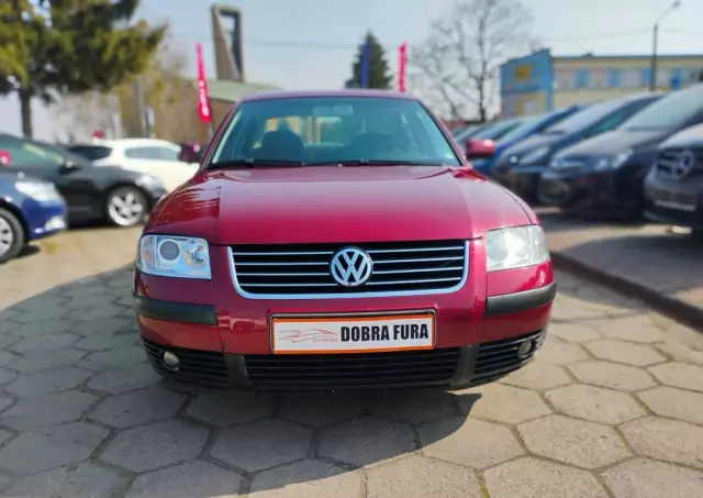 VOLKSWAGEN Passat 1.8T Comfortline