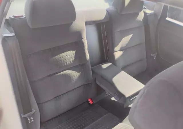 VOLKSWAGEN Passat 1.8T Comfortline