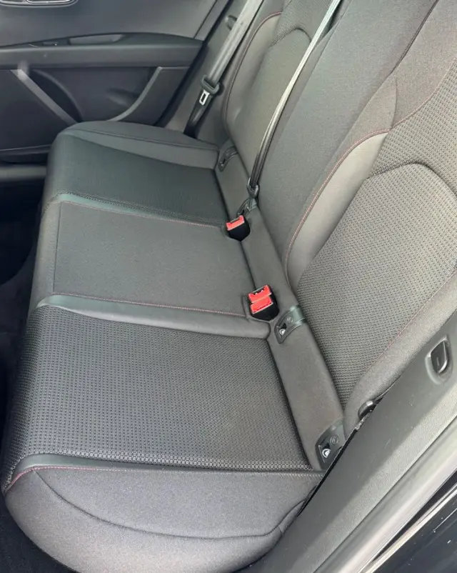 SEAT Leon 1.4 EcoTSI FR Black S&S