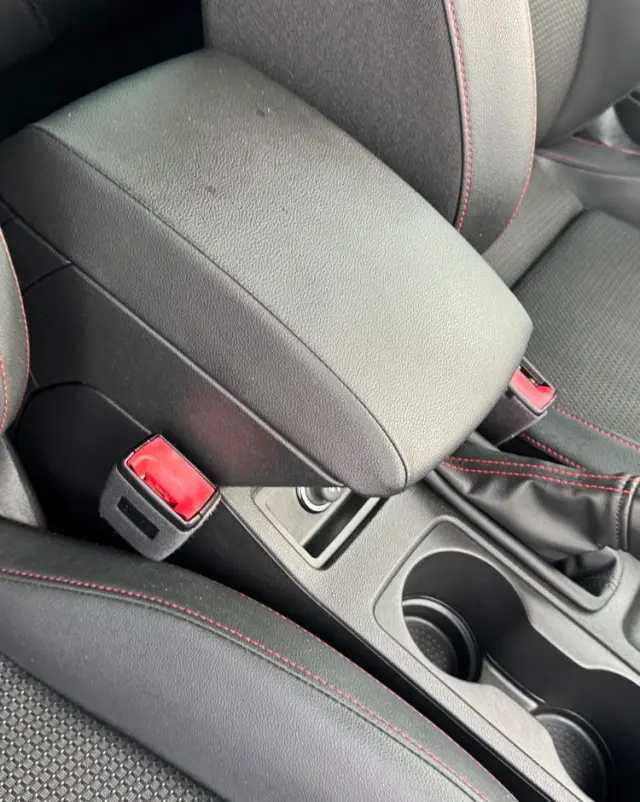 SEAT Leon 1.4 EcoTSI FR Black S&S