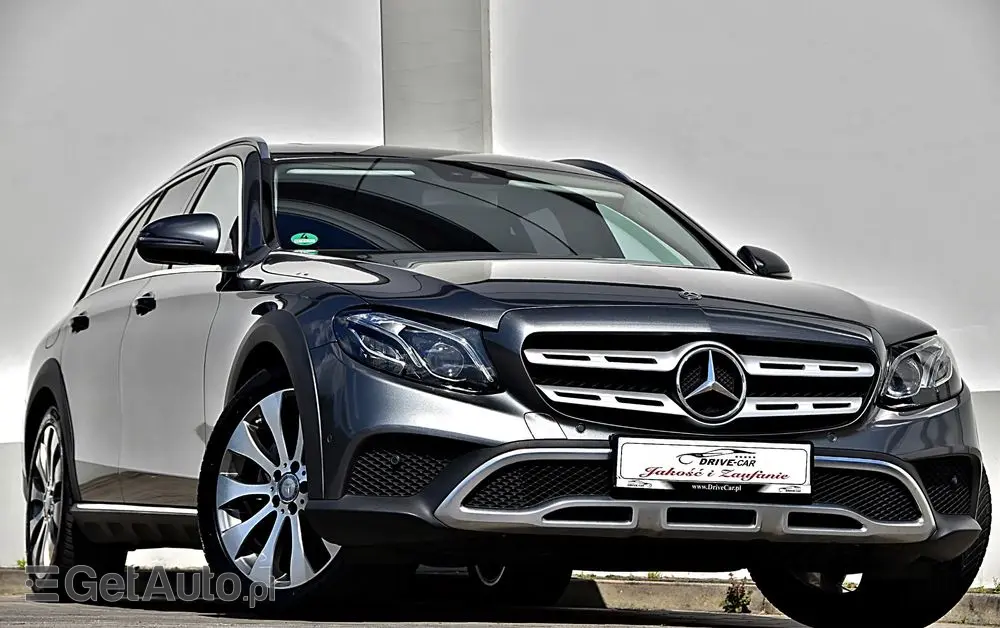 MERCEDES-BENZ Klasa E 220 d 4Matic All-Terrain 9G-TRONIC Avantgarde
