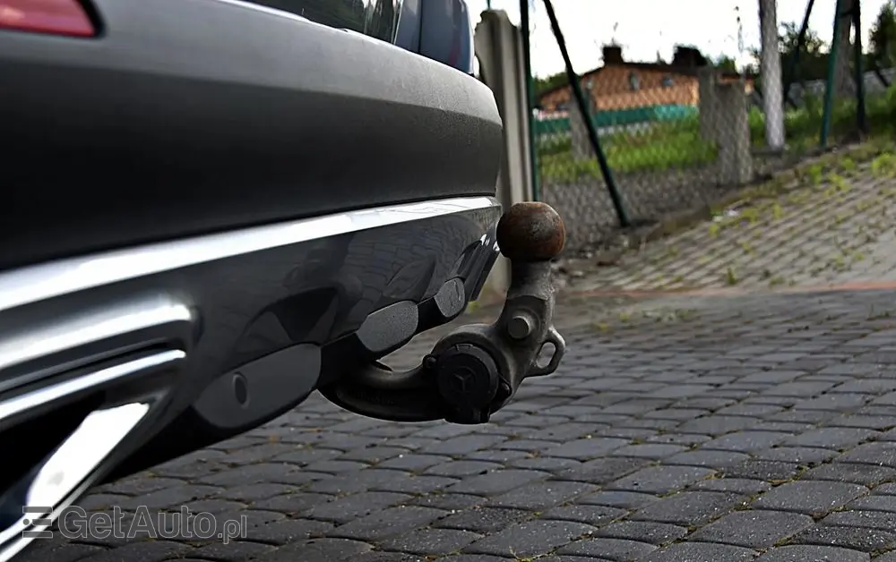 MERCEDES-BENZ Klasa E 220 d 4Matic All-Terrain 9G-TRONIC Avantgarde