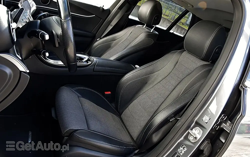 MERCEDES-BENZ Klasa E 220 d 4Matic All-Terrain 9G-TRONIC Avantgarde