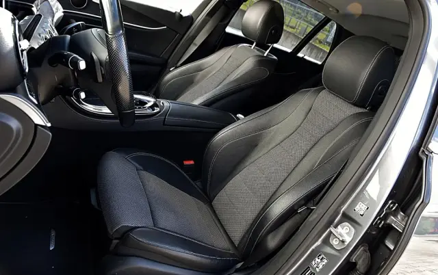 MERCEDES-BENZ Klasa E 220 d 4Matic All-Terrain 9G-TRONIC Avantgarde