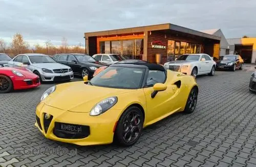 ALFA ROMEO 4C 