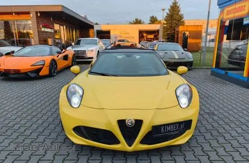 ALFA ROMEO 4C 
