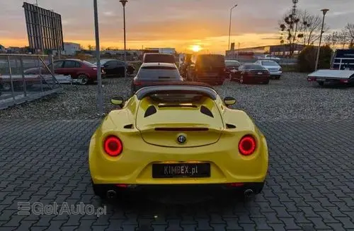 ALFA ROMEO 4C 