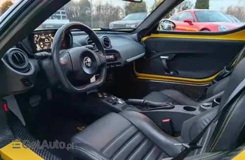 ALFA ROMEO 4C 