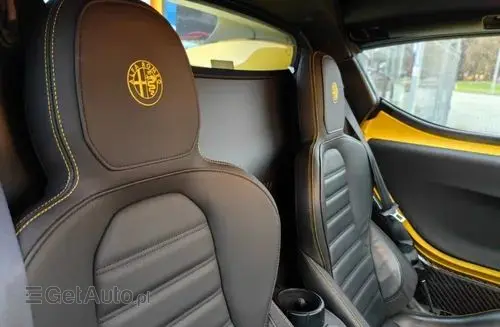 ALFA ROMEO 4C 