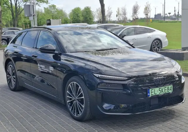 AUDI A6 Sportback e-tron 