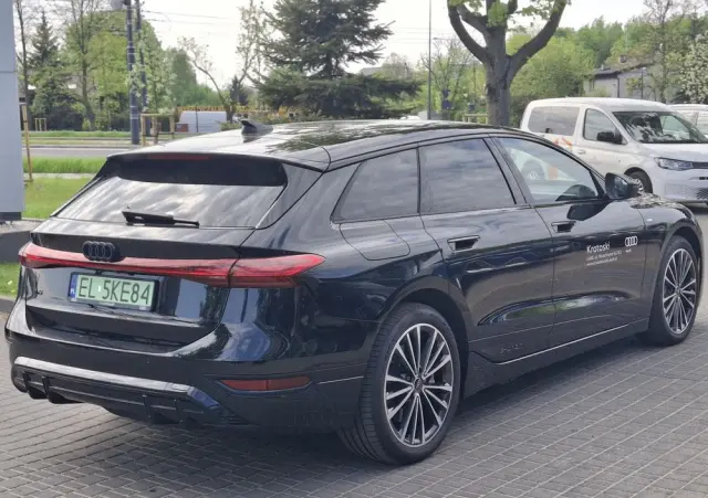 AUDI A6 Sportback e-tron 