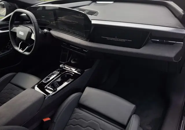 AUDI A6 Sportback e-tron 