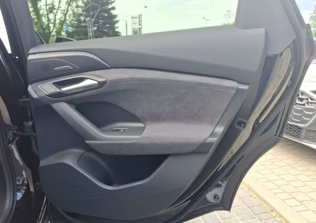 AUDI A6 Sportback e-tron 