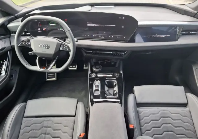 AUDI A6 Sportback e-tron 