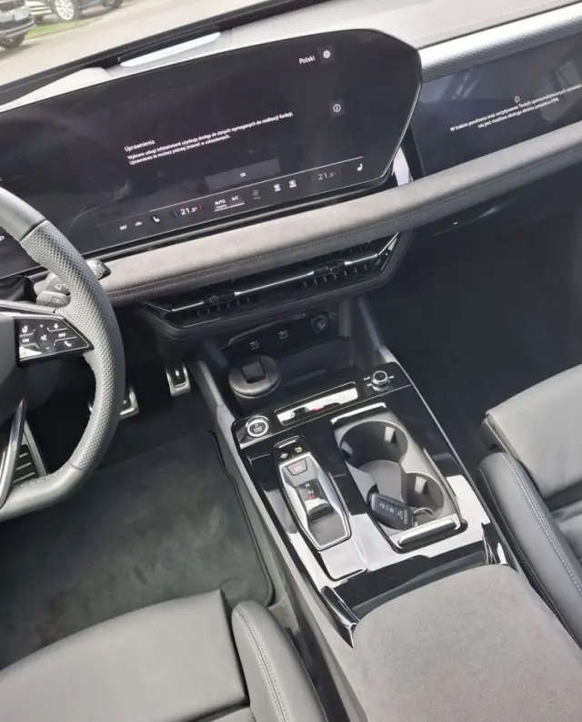 AUDI A6 Sportback e-tron 