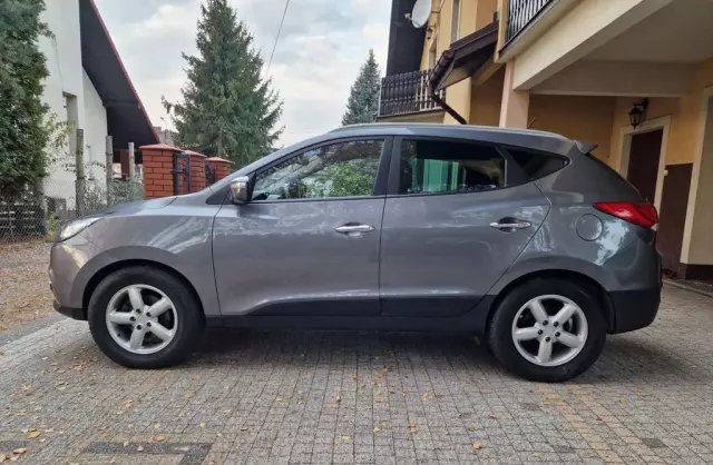 HYUNDAI Ix35 